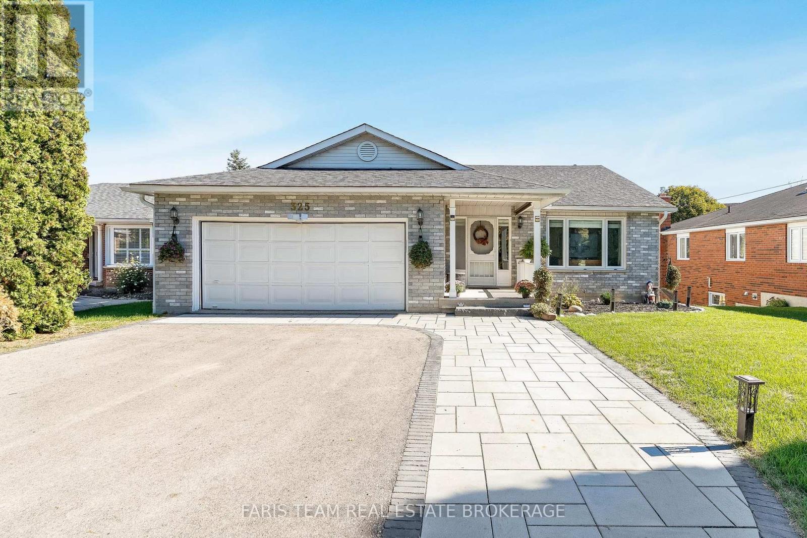 325 Brewery Ln, Orillia, ON L3V 7H5