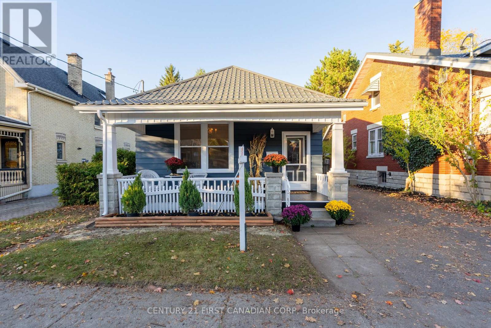 46 Victor St, London, ON N6C 1B7