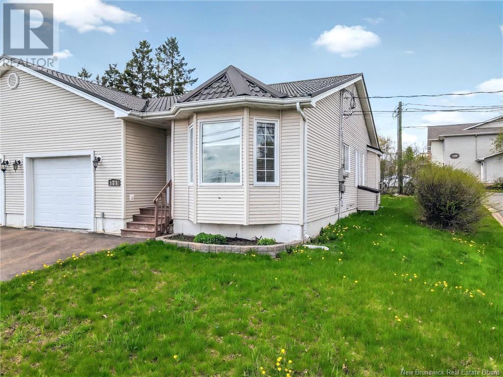 133 Shediac Rd, Moncton, NB E1A 2R8