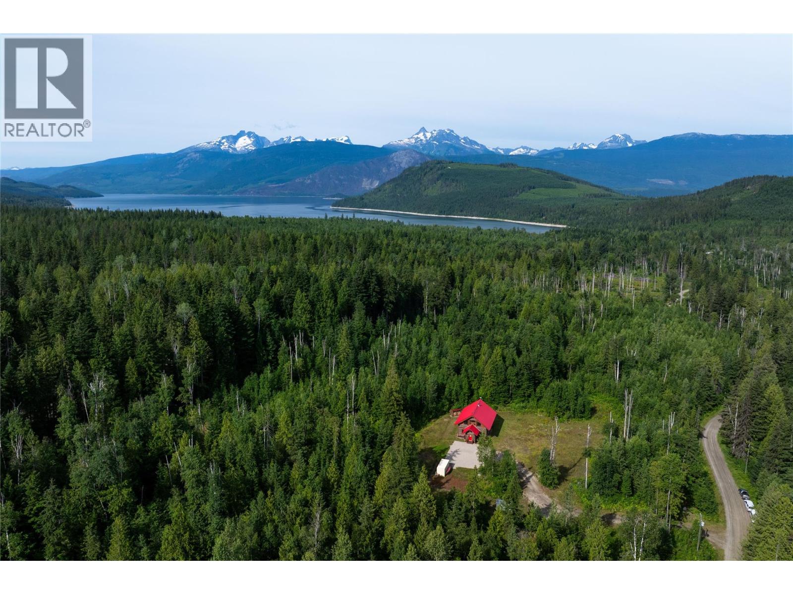 935 Hill Creek Rd, Galena Bay, BC V0G 1R2