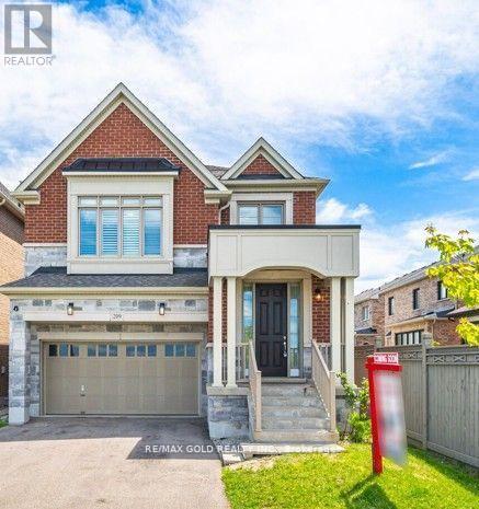 209 Castle Oaks Xing, Brampton, ON L6P 3X3