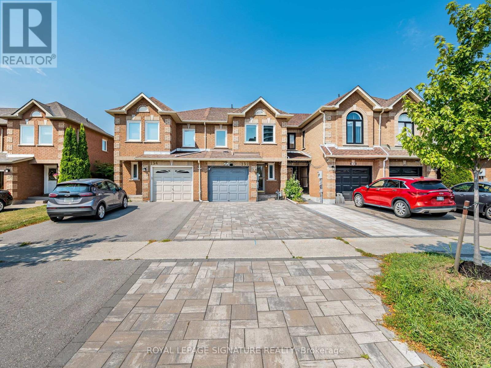 152 Lindenshire Ave, Vaughan, ON L6A 2N5