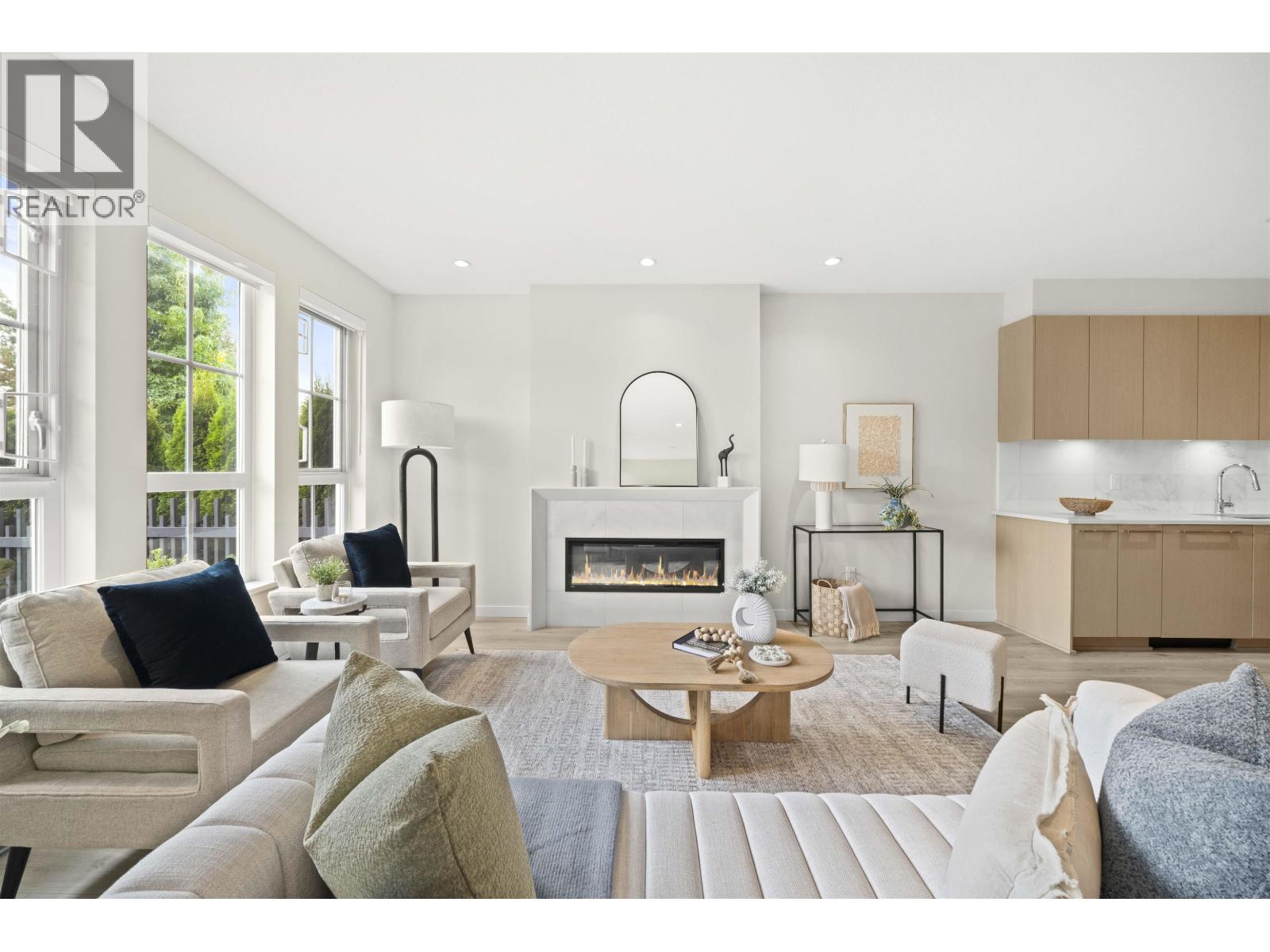 5311 Admiral Way Unit 122, Delta, BC V4K 0E2