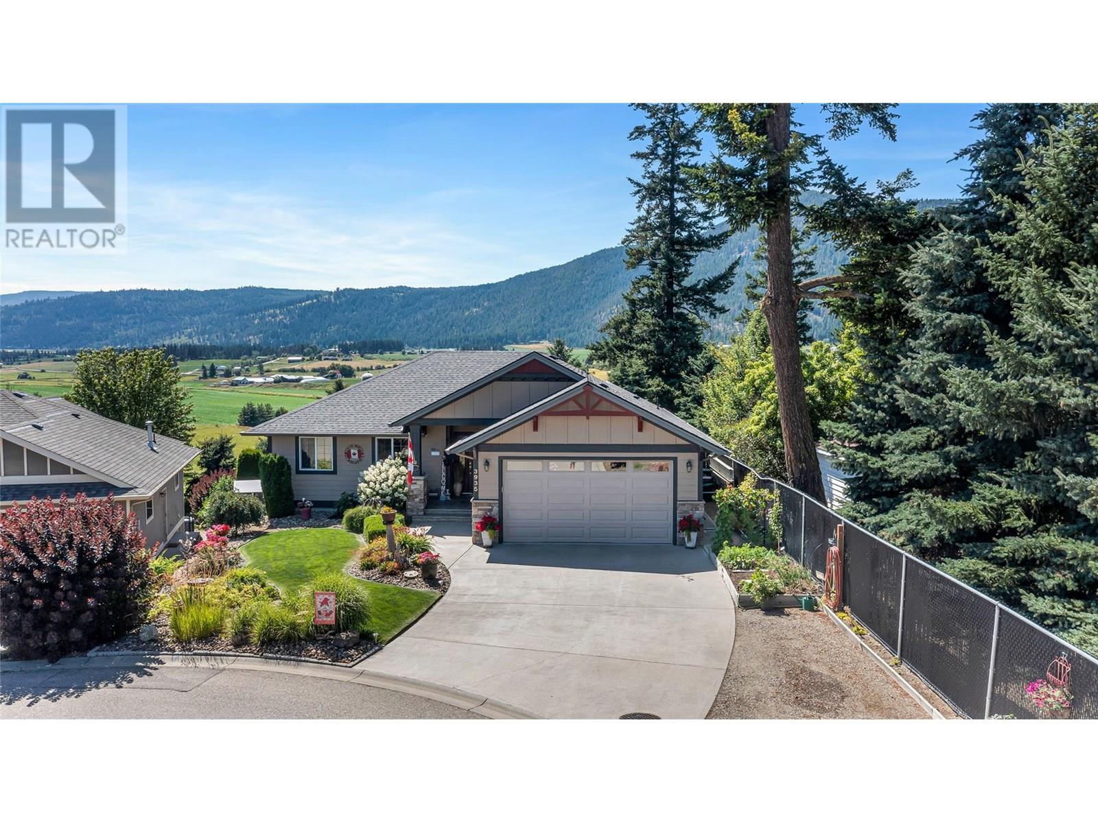 3935 Pothecary Pl, Armstrong, BC V4Y 0X7