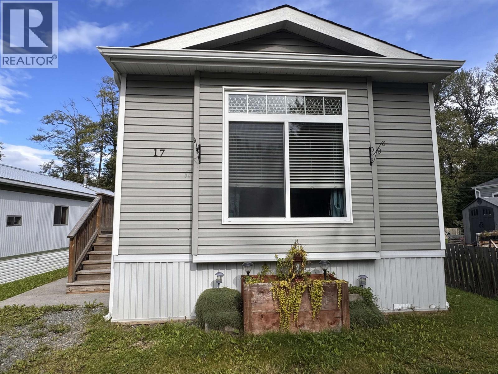 17-5204 Ackroyd St, Terrace, BC V8G 1E6