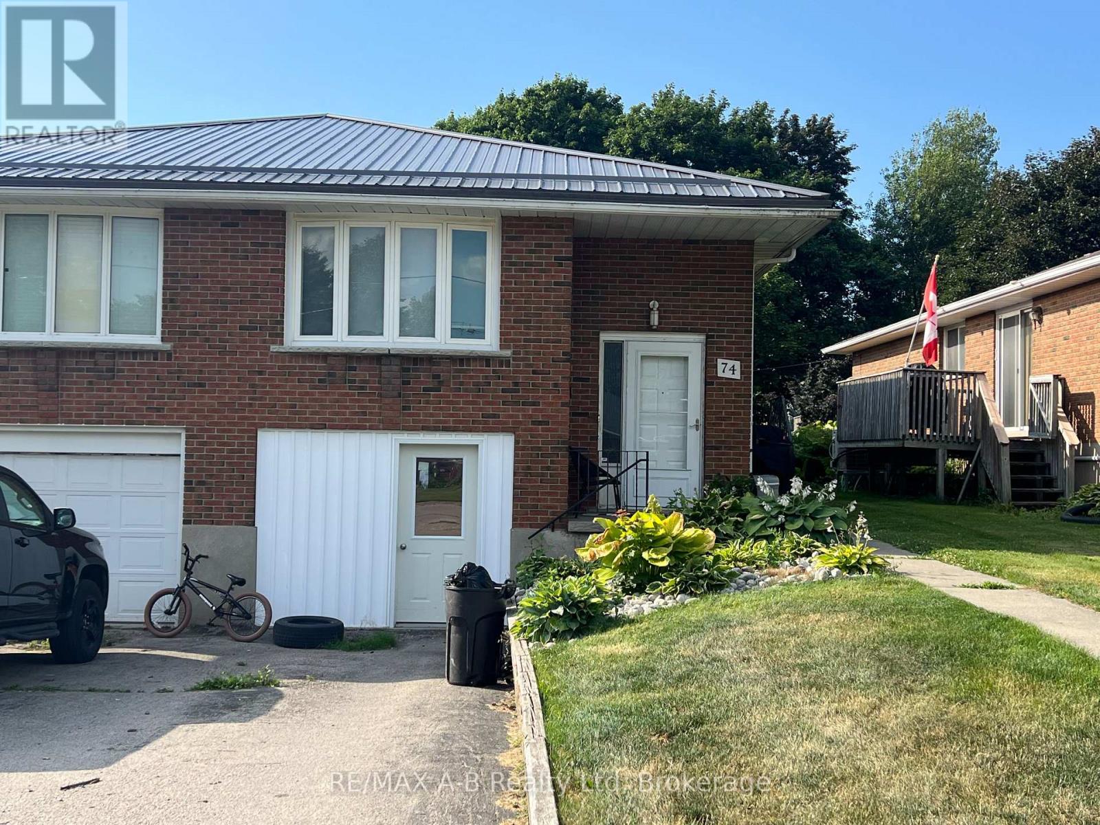 74 Adam St, East Zorra-Tavistock, ON N0B 2R0