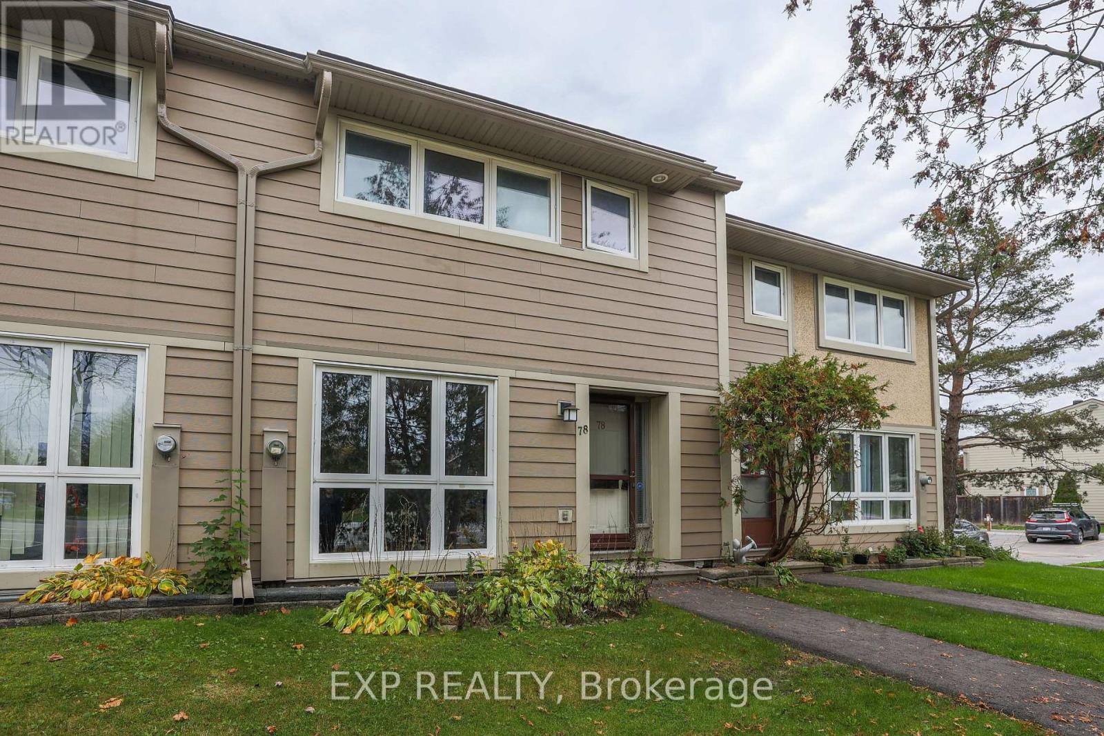 78 Peary Way, Ottawa, ON K2L 1Z8