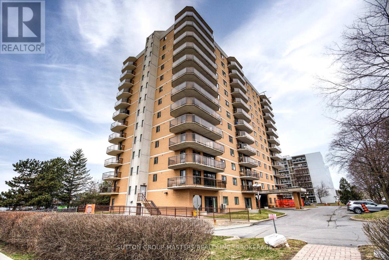 1004 257 Bath Rd, Kingston, ON K7M 7T3