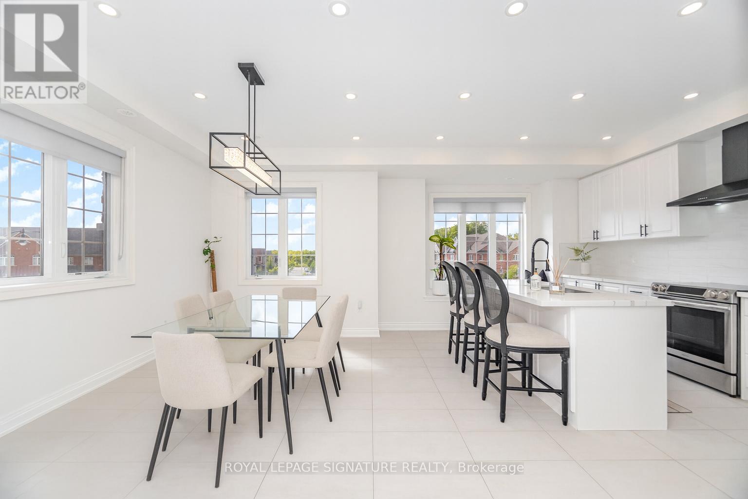 99 Burke St, Hamilton, ON L0R 2H1
