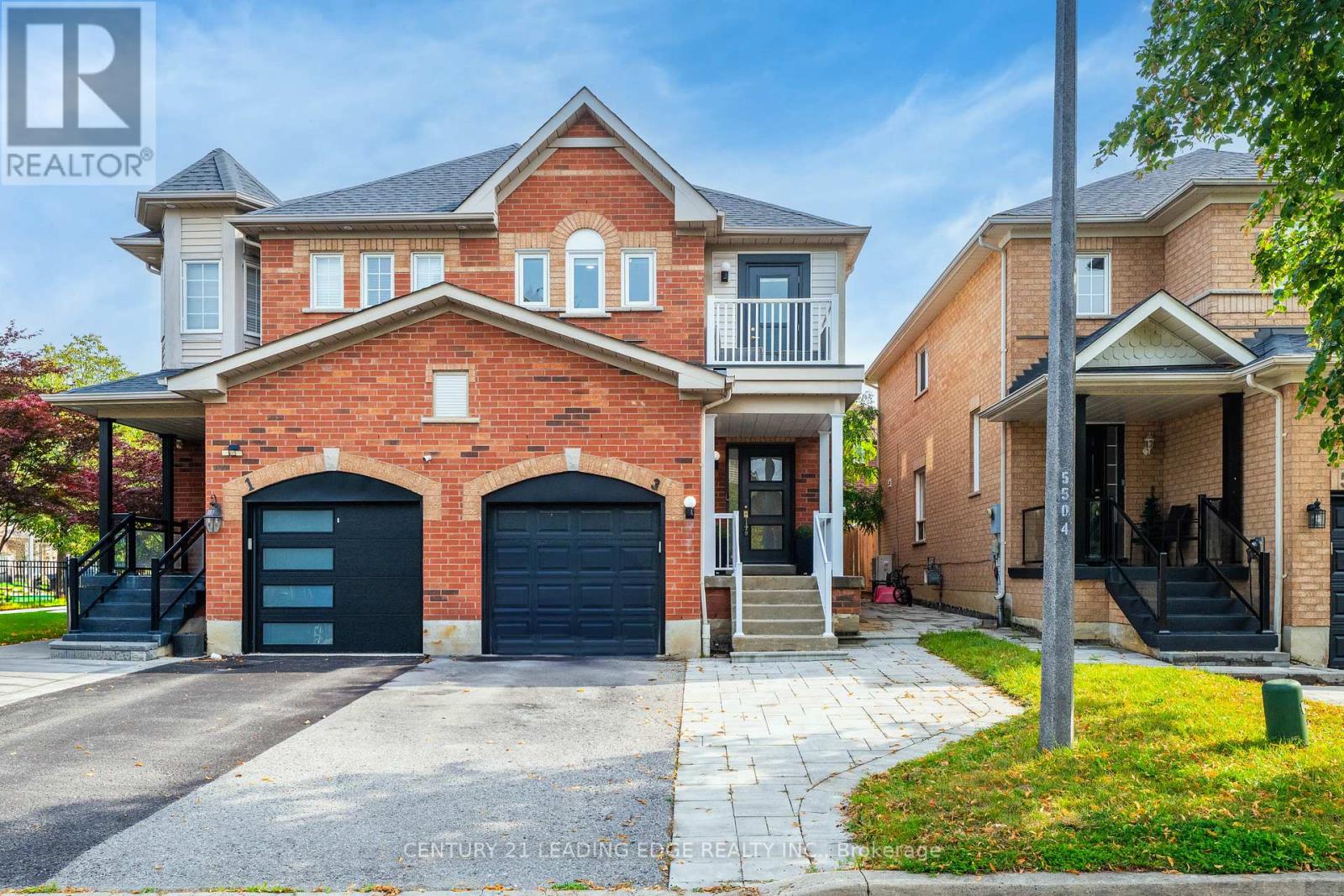 3 Hemans Ct, Ajax, ON L1T 4B9