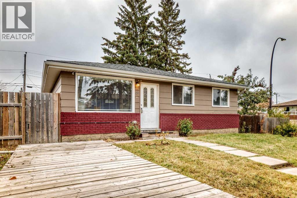 41 Street Se Unit 3224, Calgary, AB T2B 1E5
