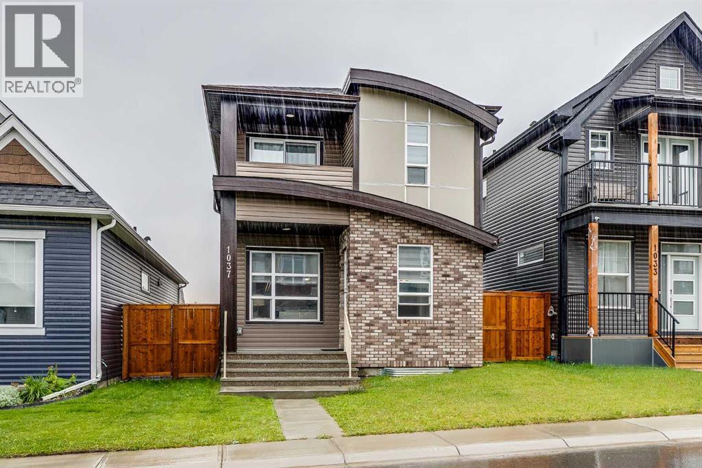 1037 Chinook Gate Heath SW, Airdrie, AB T4B 5E1