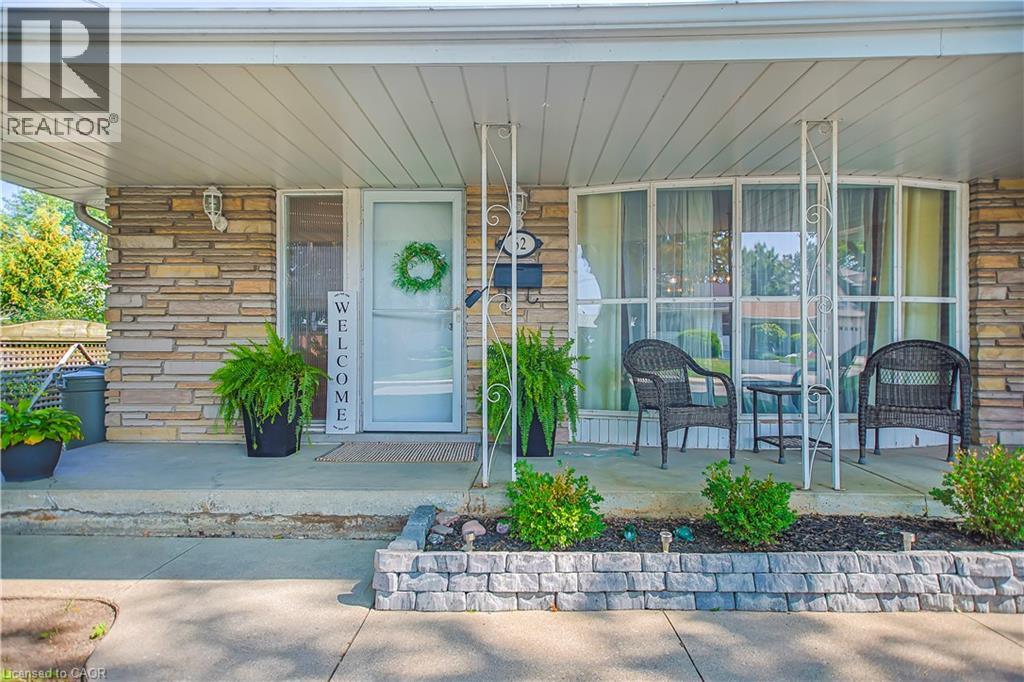 62 Owen Pl, Hamilton, ON L8G 2H2