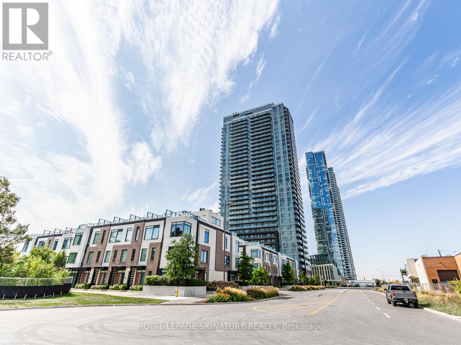 1114 7895 Jane St, Vaughan Concord, ON L4K 0K2