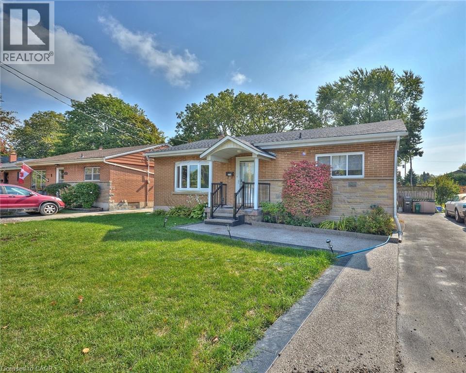 2214 Prospect St, Burlington, ON L7R 1Z7