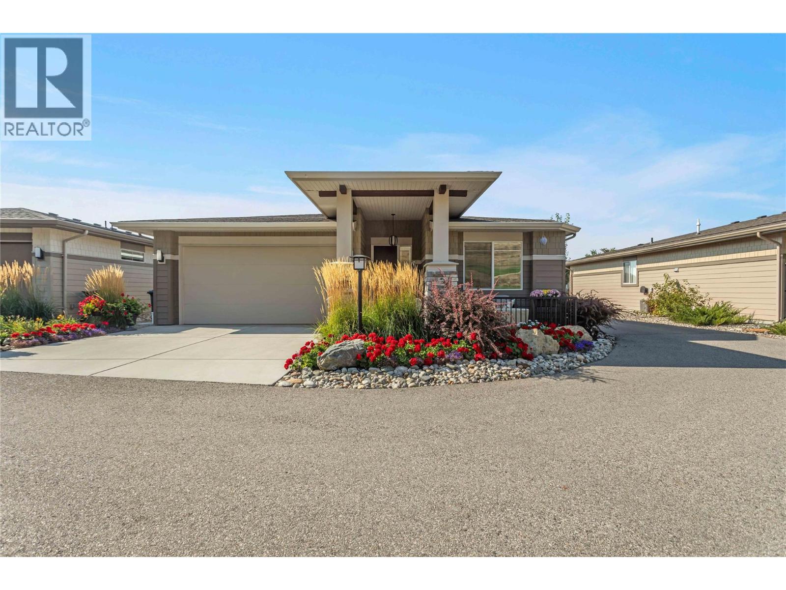 1640 Winter Ln, Kelowna, BC V1P 1T2