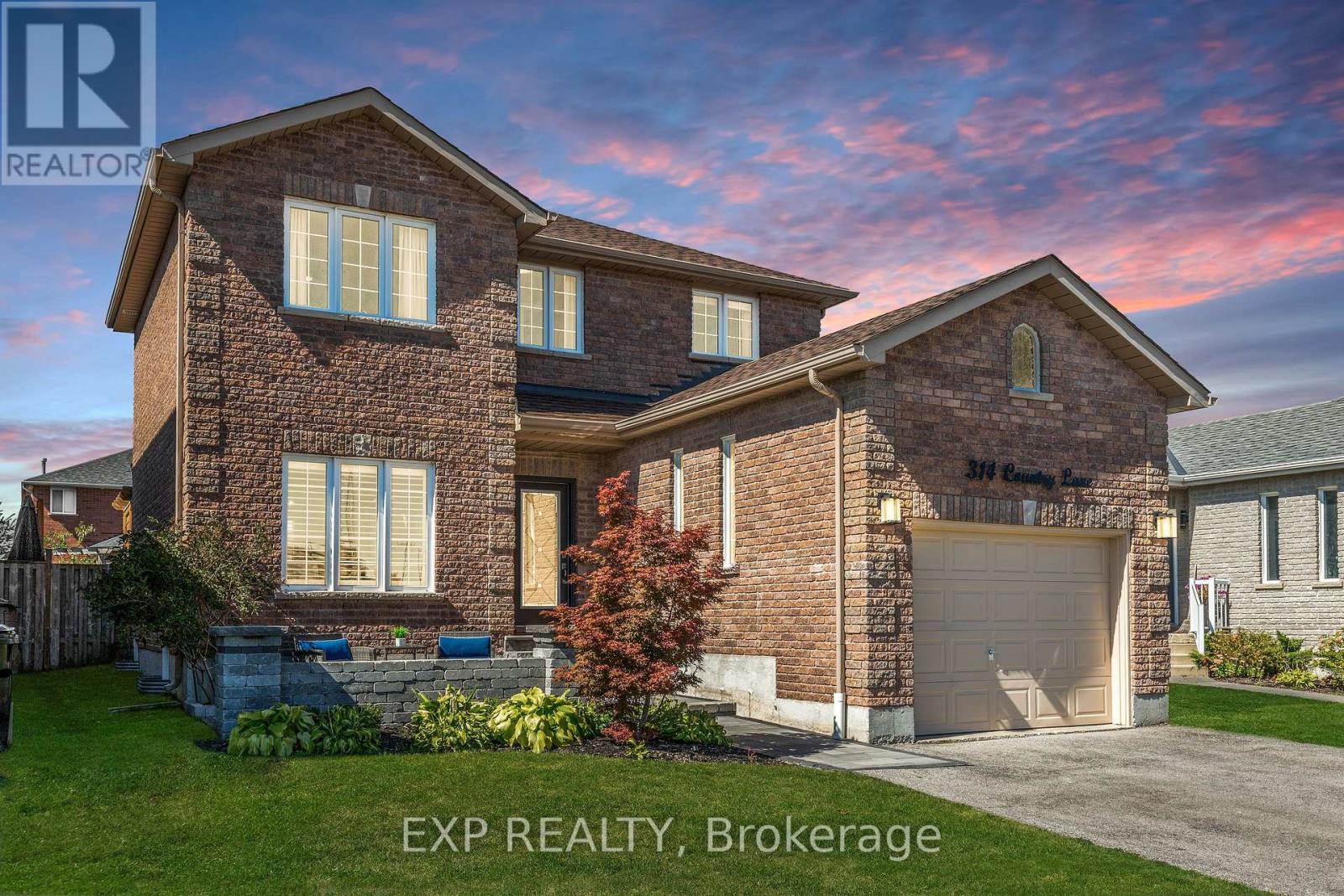 314 Country Ln, Barrie, ON L4N 5Z6