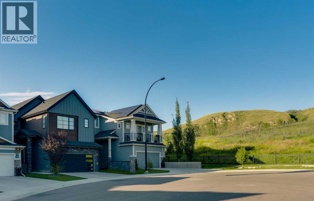 27 Cranbrook Ct SE, Calgary, AB T3M 2X6