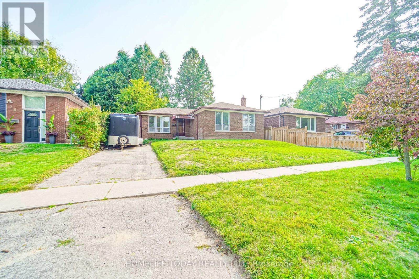 30 Melchior Dr, Toronto, ON M1E 3W5