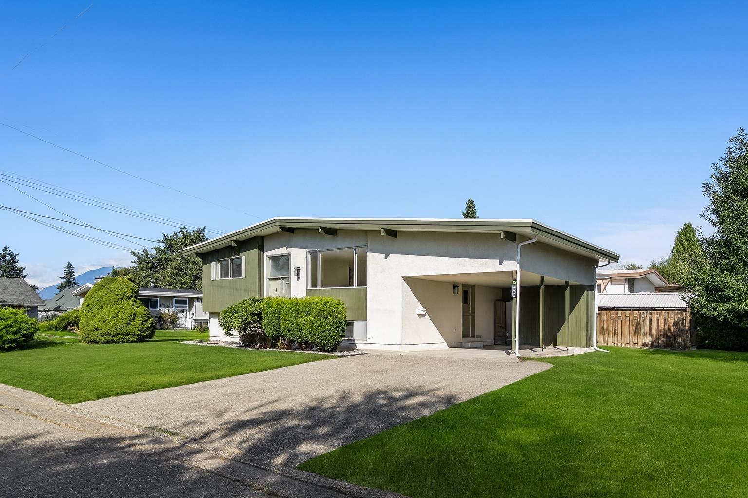 8560 Cramer Drivechilliwack Proper S, Chilliwack, BC V2P 5H5