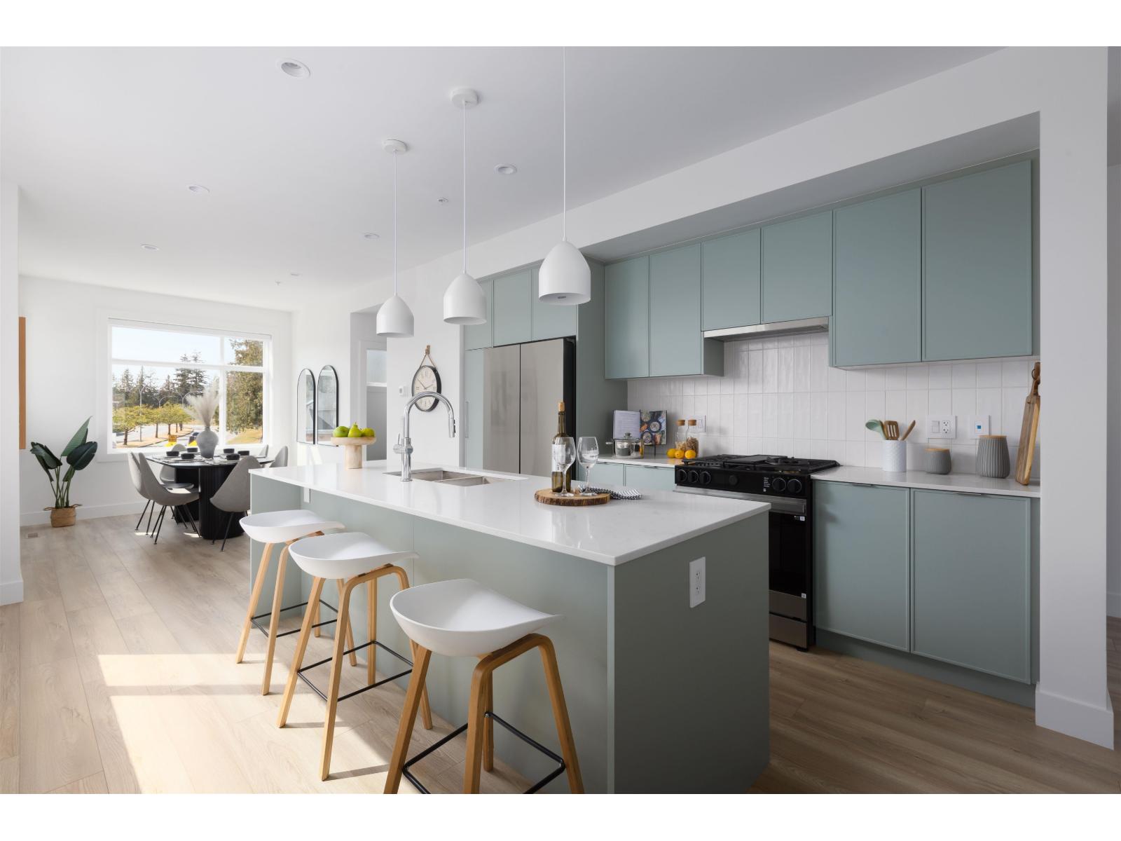 5330 198 Street Unit 107, Langley, BC V3A 0R5