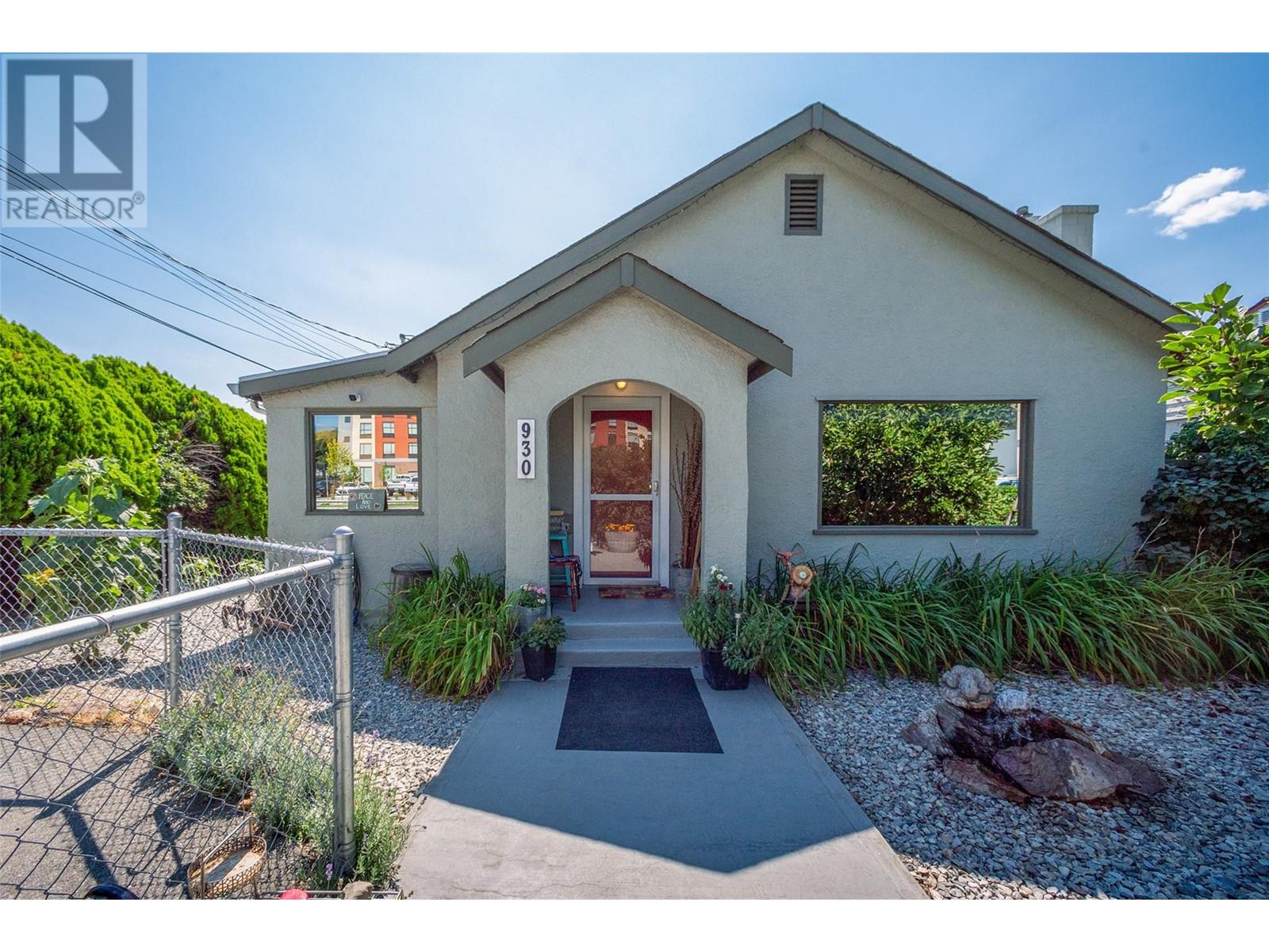 930 Vernon Ave, Penticton, BC V2A 1P8