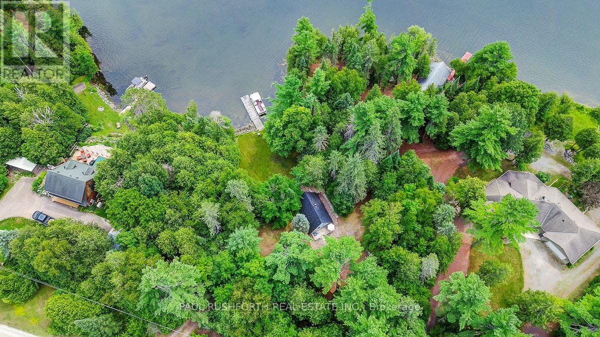1459 Peneshula Rd, Lanark Highlands, ON K0A 3L0