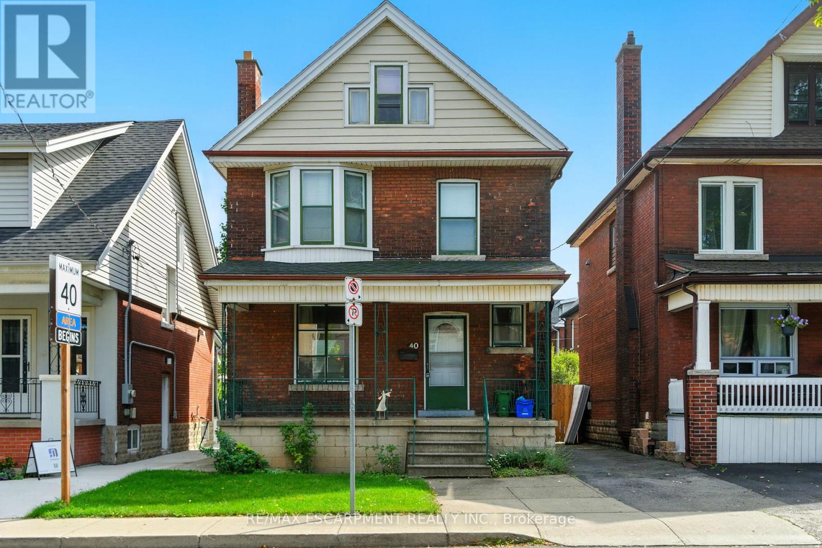40 Barnesdale Ave N, Hamilton, ON L8L 6R8