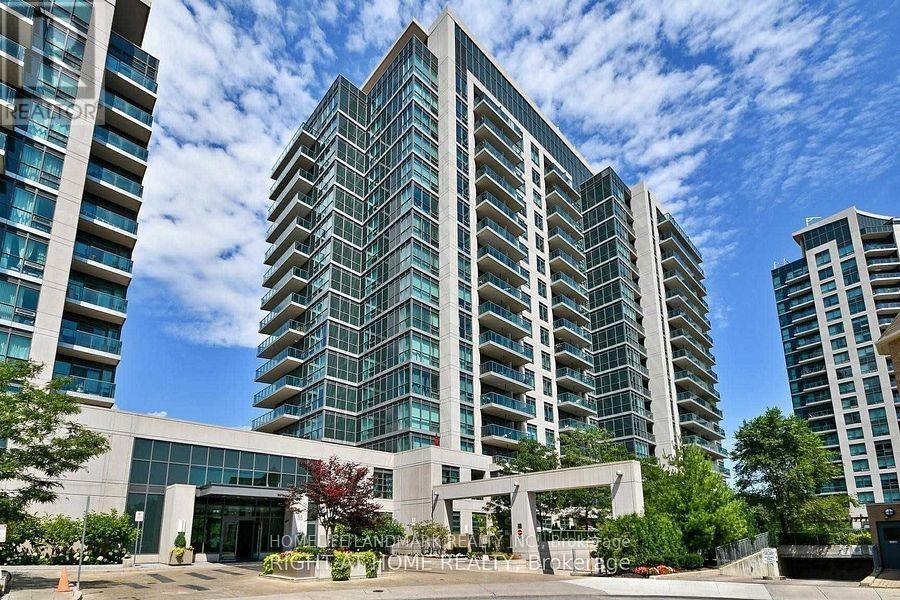 901 35 Brian Peck Cres, Toronto, ON M4G 4K4