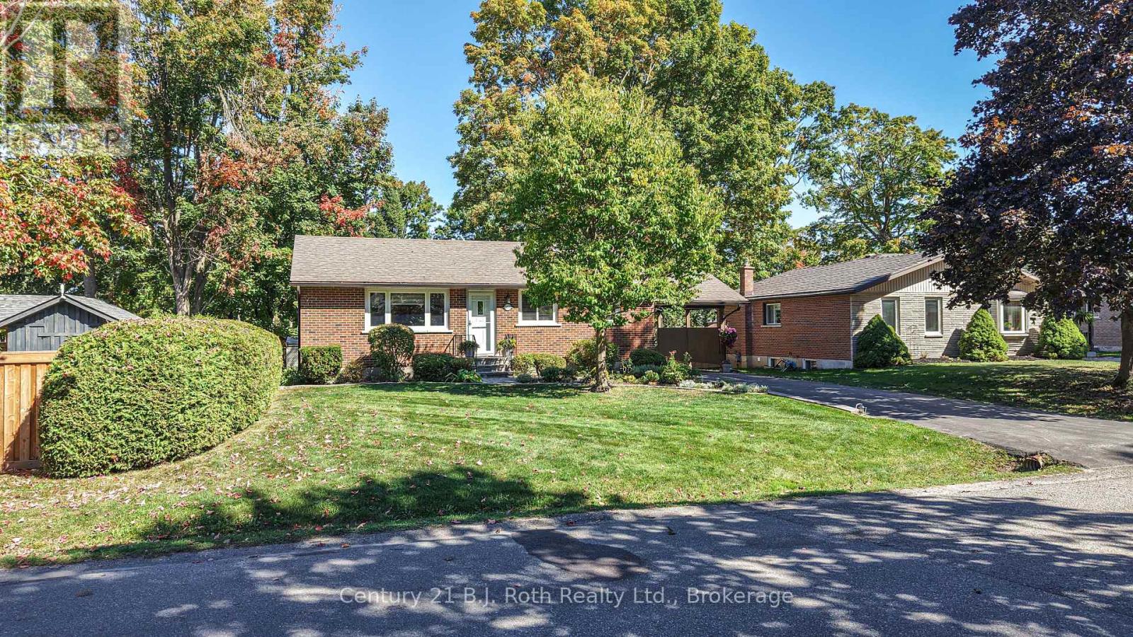 262 Lawrence Ave, Orillia, ON L3V 5M4