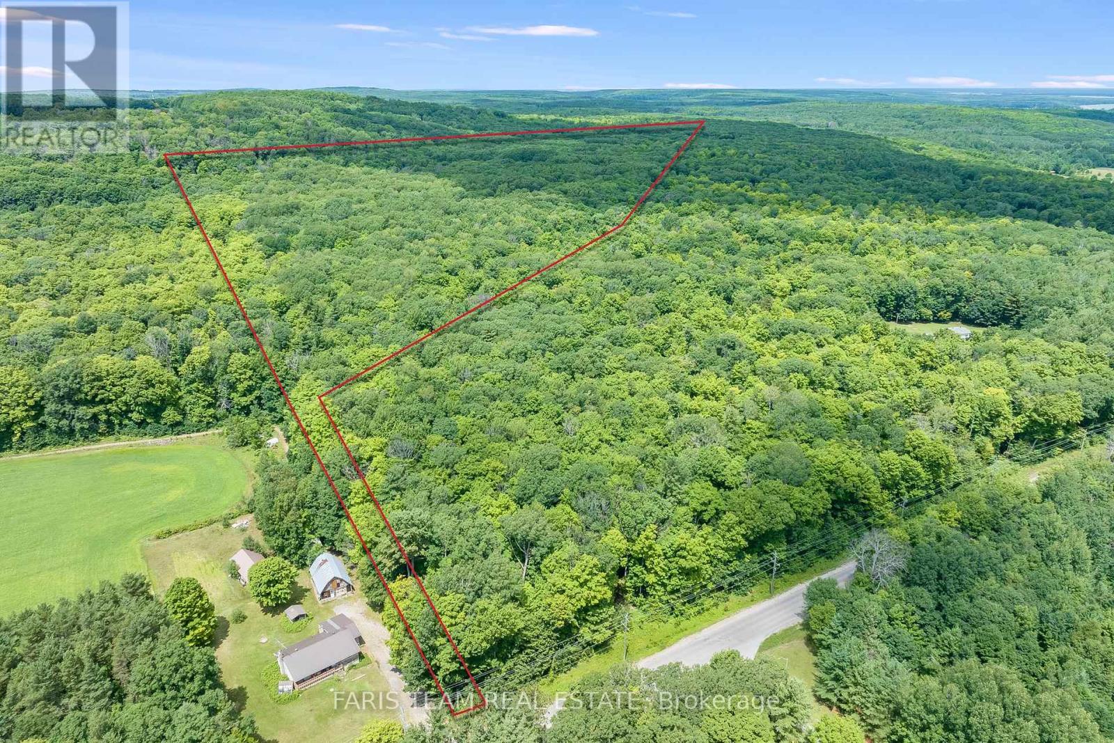 8 Concession Road 13 West, Tiny, ON L9M 2H7