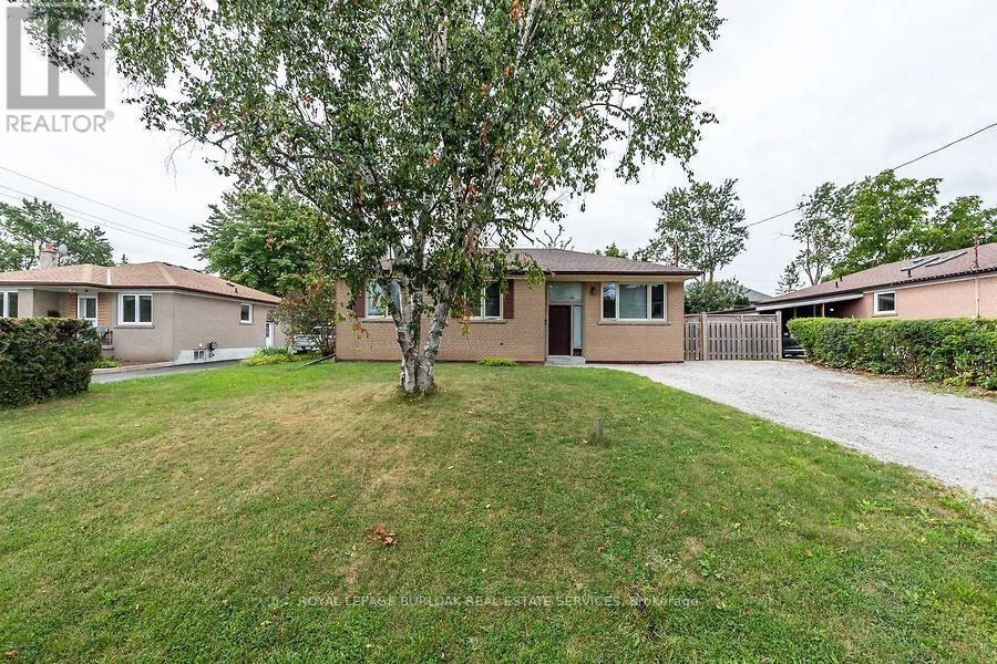 541 Sandmere Pl, Oakville, ON L6L 4G5