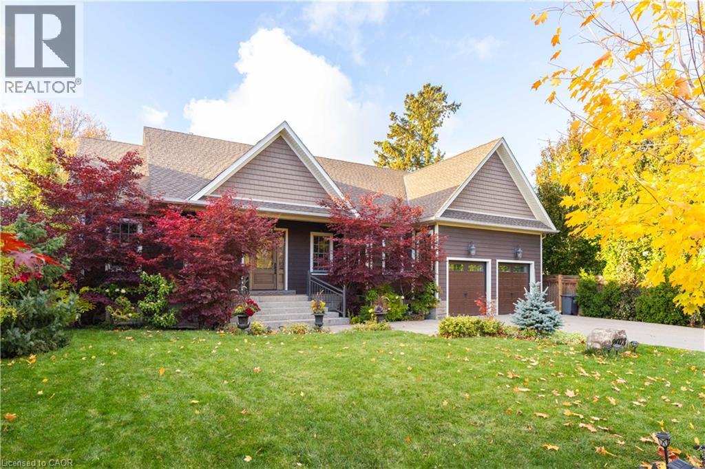 2073 Deramore Dr, Oakville, ON L6J 2P7