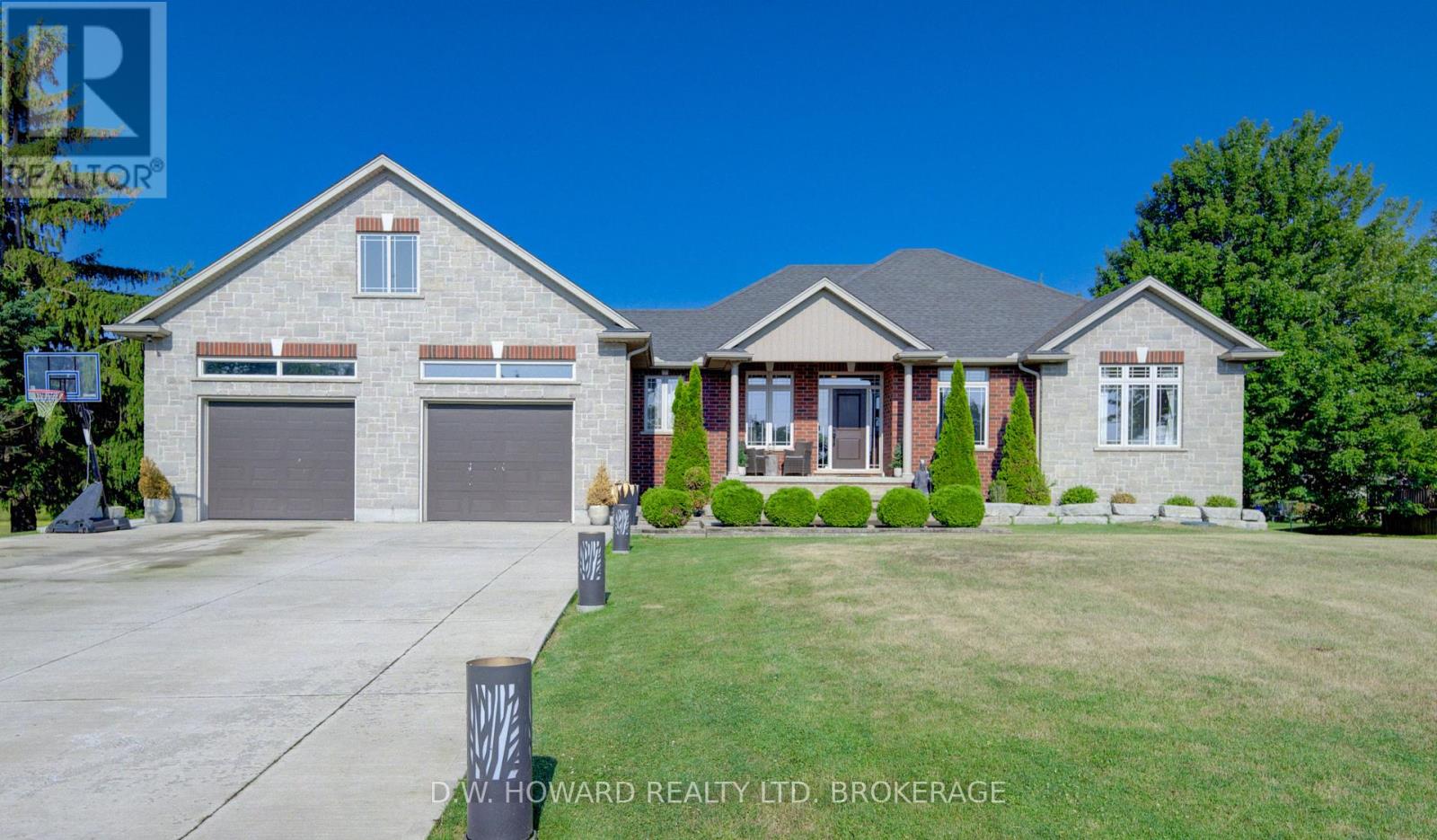 10814 Rathfon Rd, Wainfleet, ON L3K 5V4