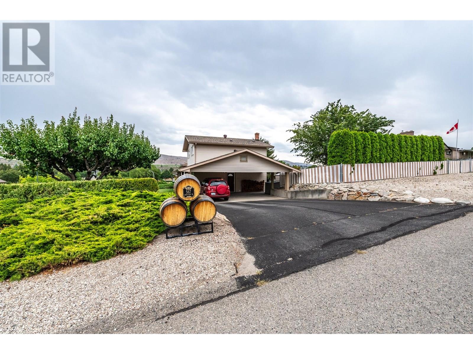 567 Lakeview Pl, Oliver, BC V0H 1T4