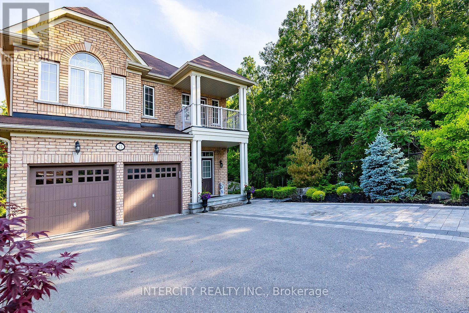 23 Halo Ct, Vaughan, ON L6A 4L3