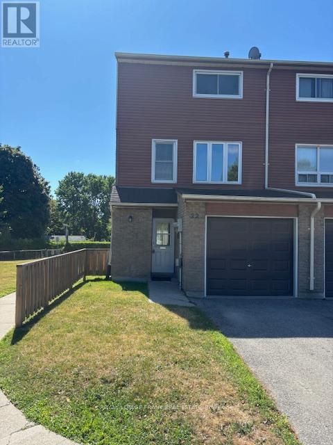 22 72 Martin Rd, Clarington, ON L1C 3N3