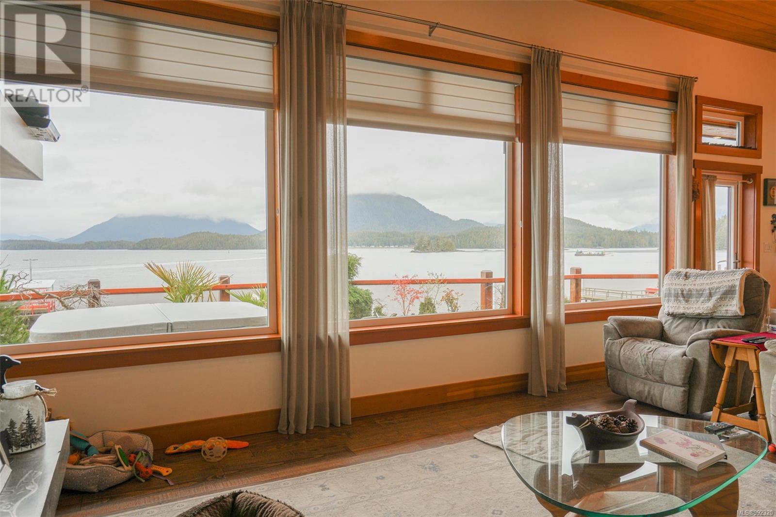 300 Main St, Tofino, BC V0R 2Z0