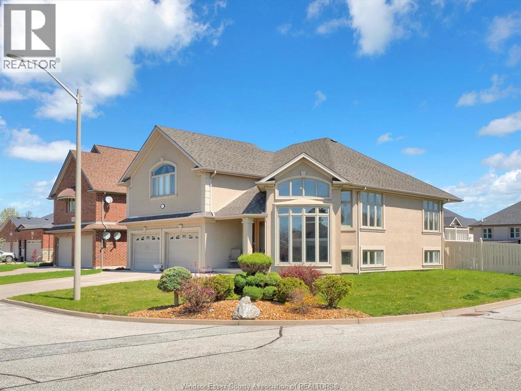 144 Meconi Ct, Lakeshore, ON N9K 7E9
