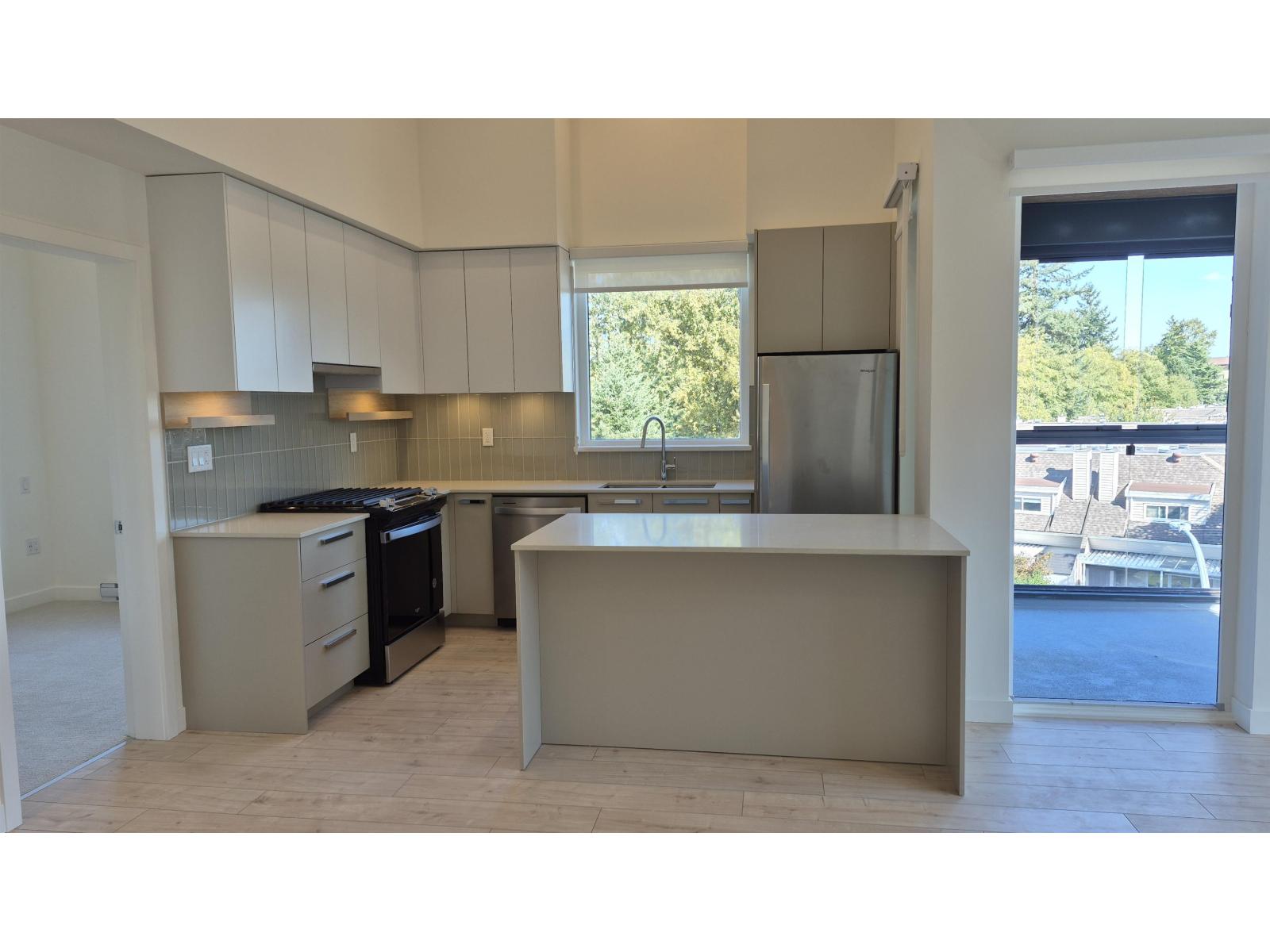 13788 76 Avenue Unit 416, Surrey, BC V3W 3V9