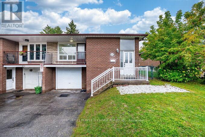 453 Ginger Downs, Mississauga, ON L5A 3A8