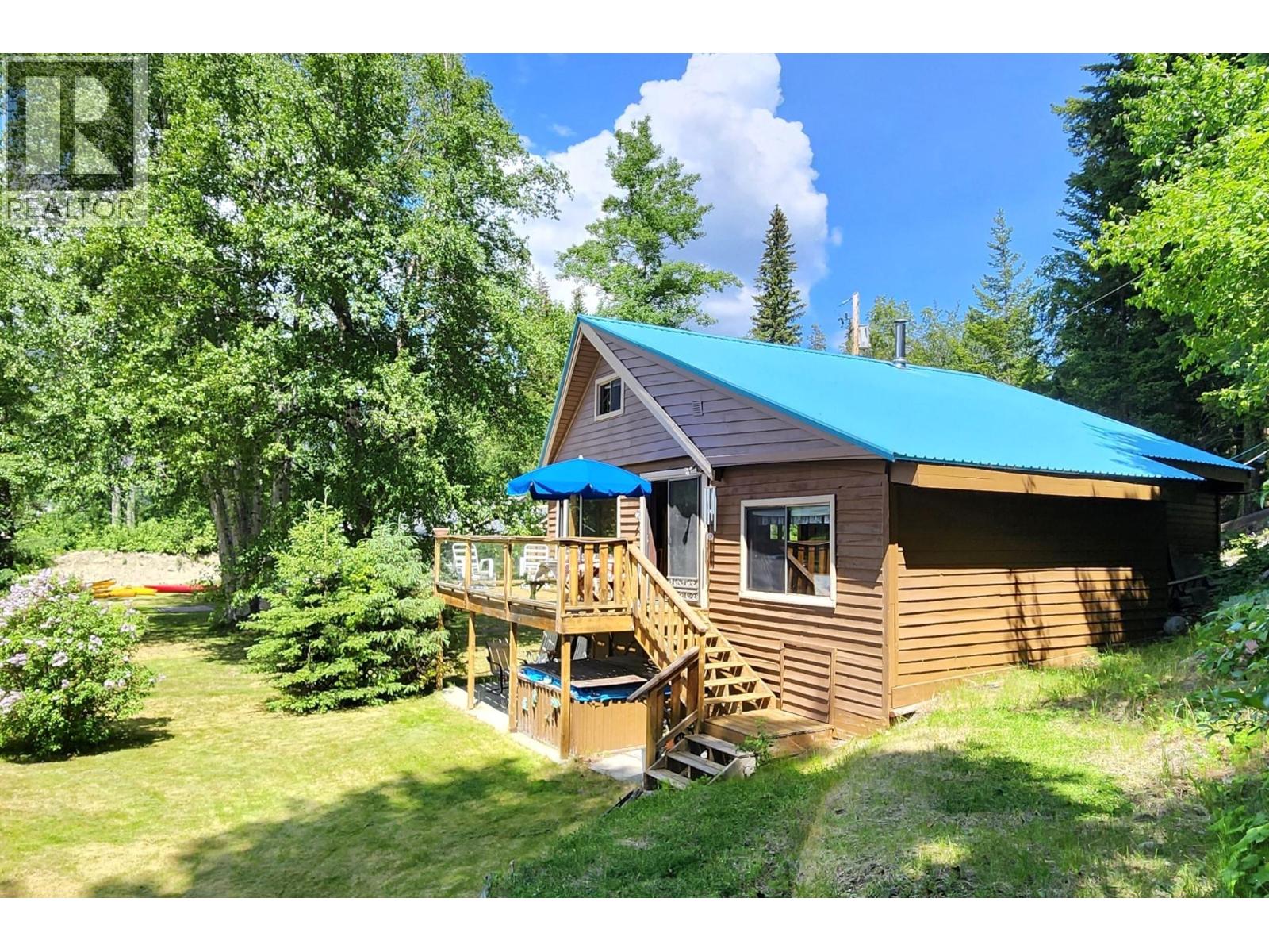 7385 Gun Lake Rd, Gold Bridge, BC V0K 1P0