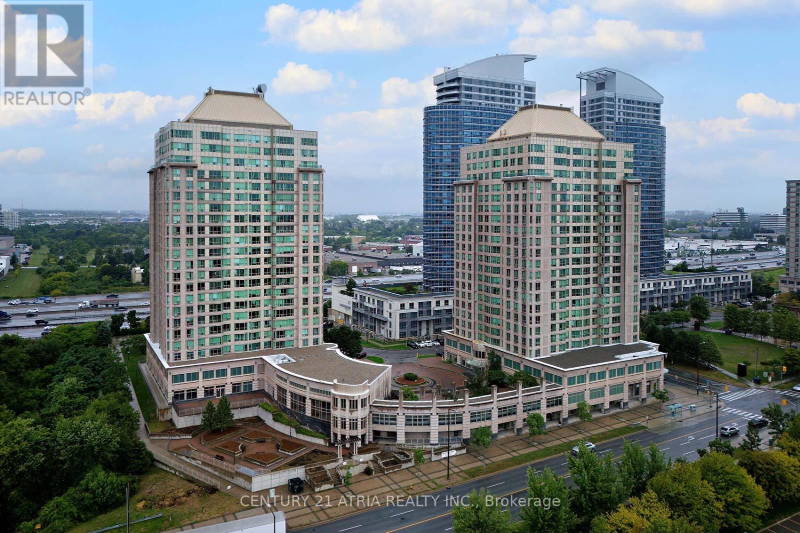 710 8 Lee Centre Dr, Toronto Woburn, ON M1H 3H8