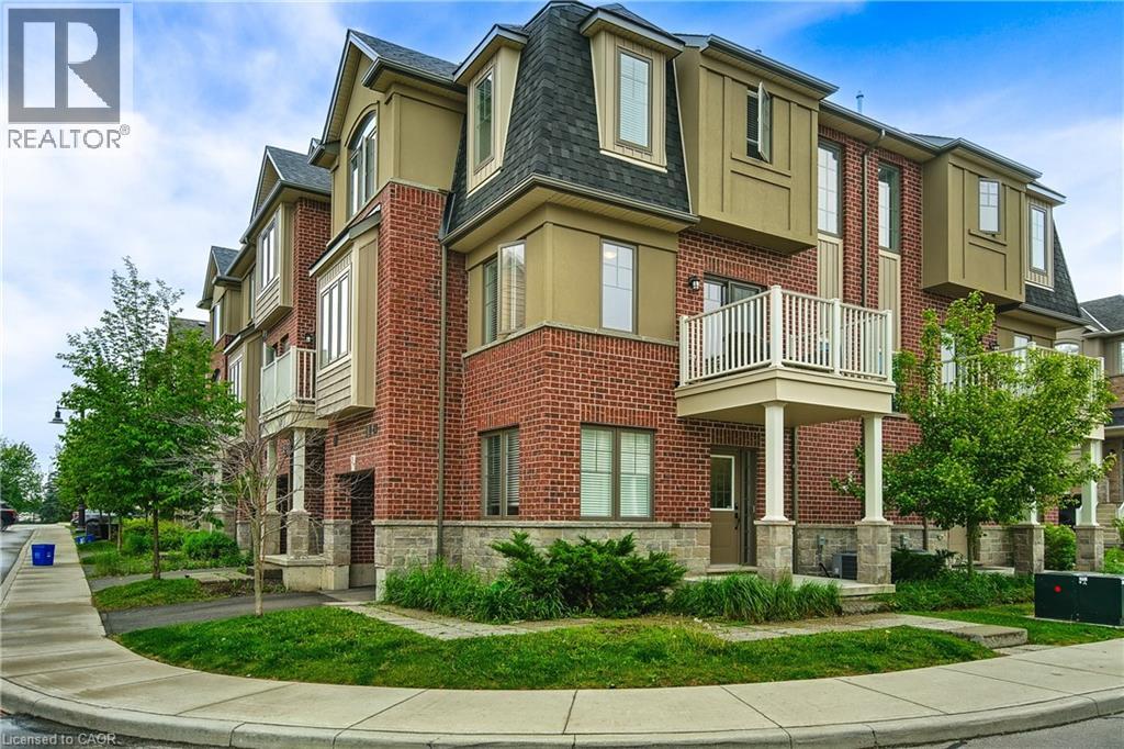 37 Marr Ln, Hamilton, ON L9K 0K1
