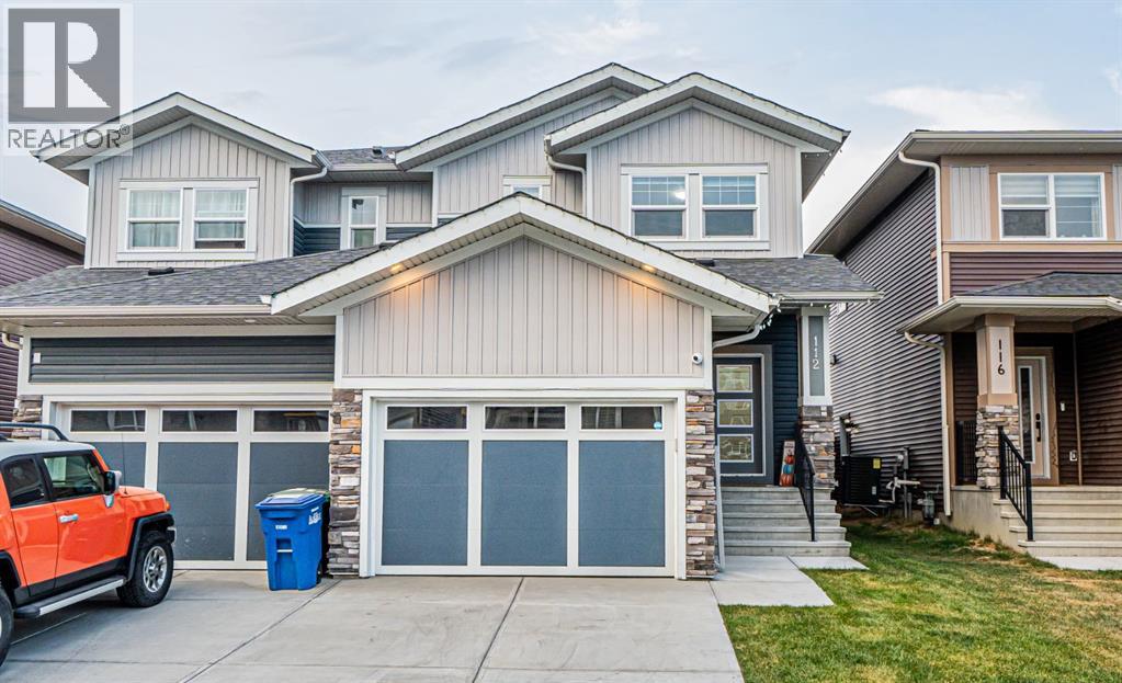 112 Midtown Close SW, Airdrie, AB T4B 5G9