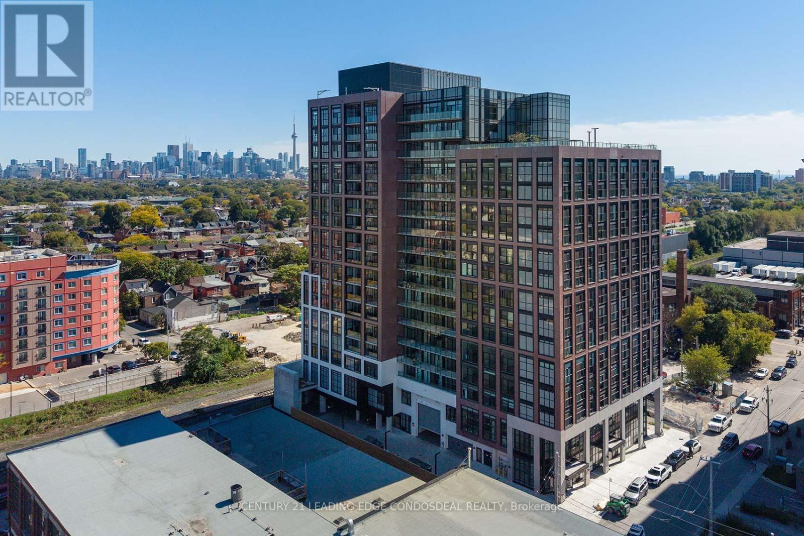 1402 181 Sterling Rd, Toronto, ON M6R 2B2