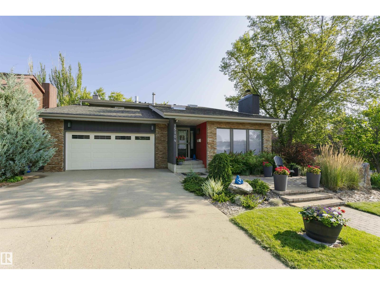 42 Av Nw Unit 15104, Edmonton, AB T6W 1A5
