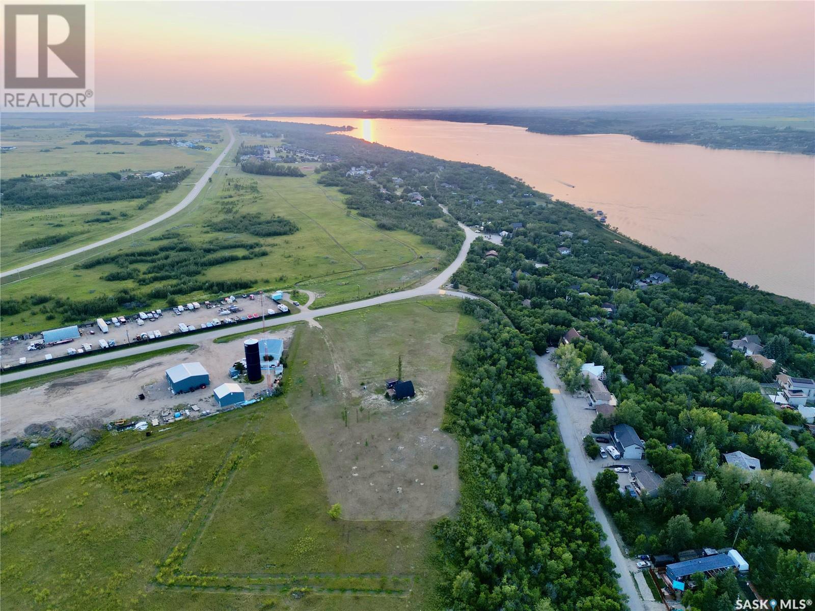 100 Tower Rd, Buena Vista, SK S0G 4C0