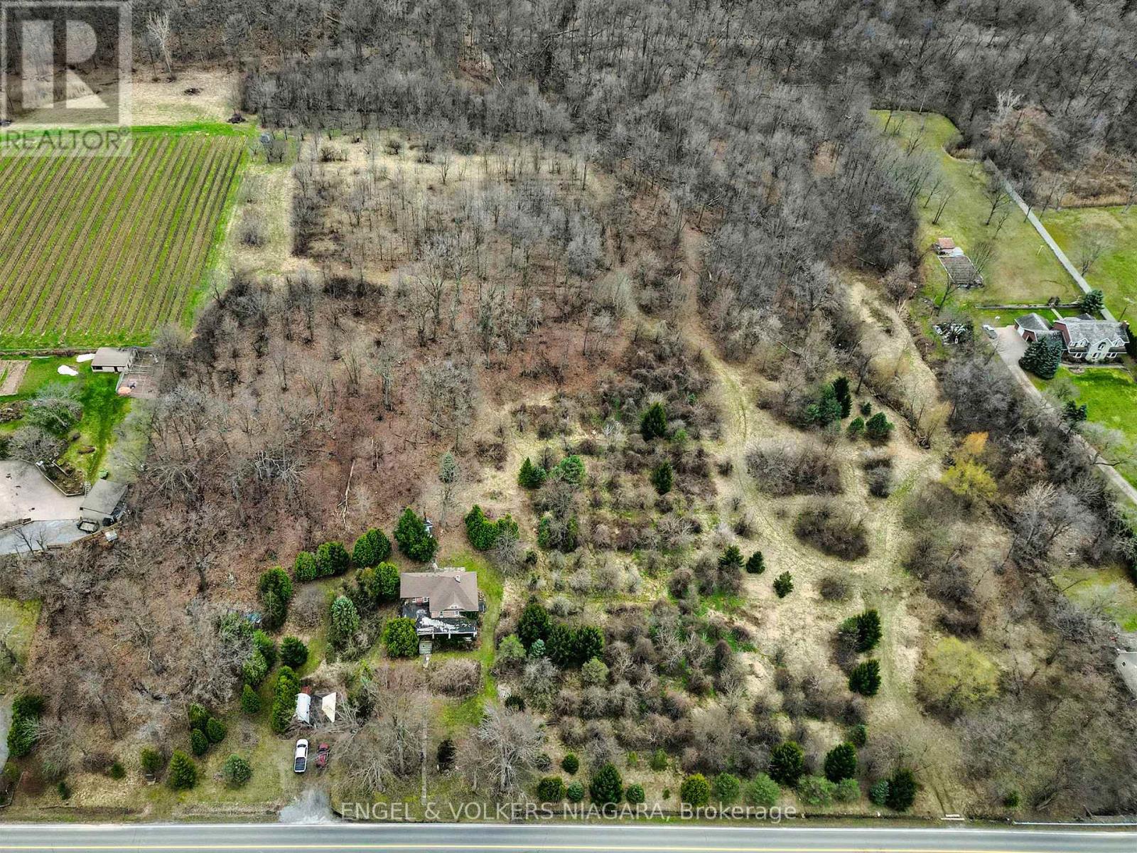 1893 York Rd, Niagara-on-the-lake Rural, ON L0S 1J0