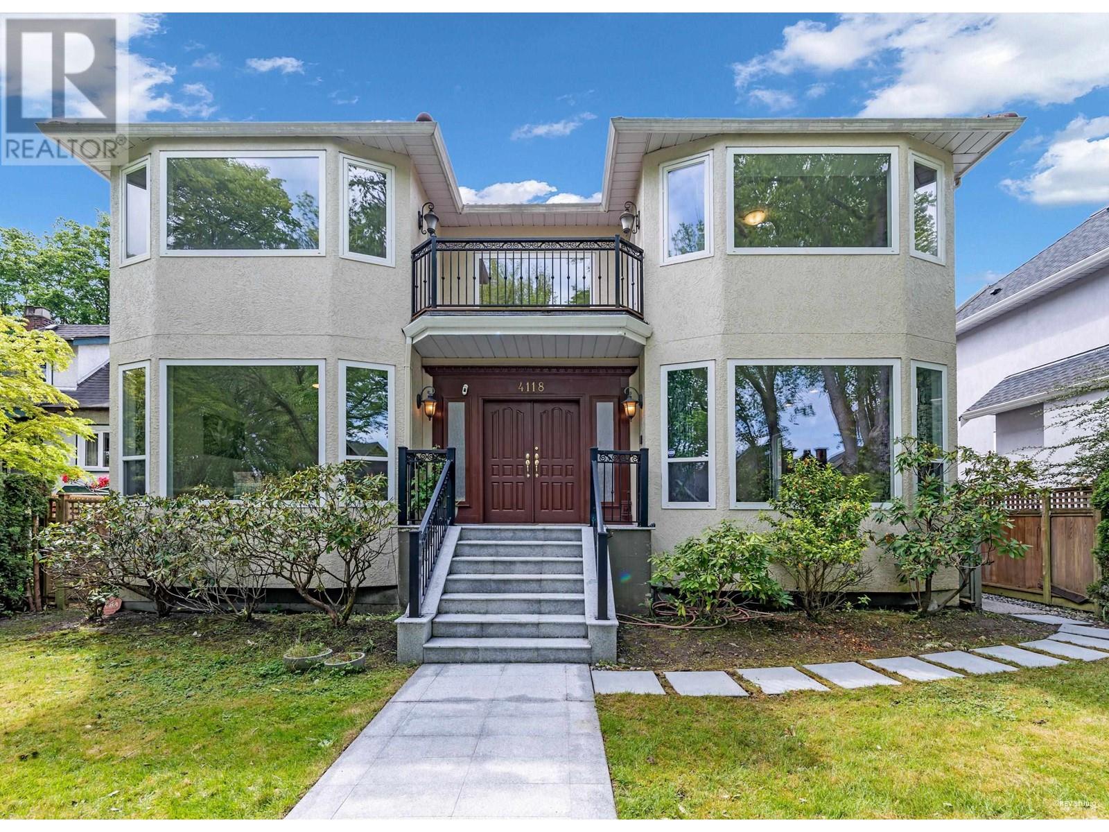 4118 W 13th Ave, Vancouver, BC V6R 2T6